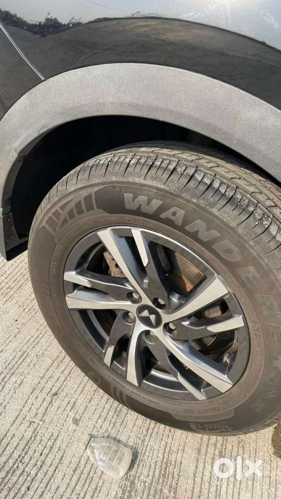 Mahindra Xuv700 2024 Diesel 13300 Km Driven