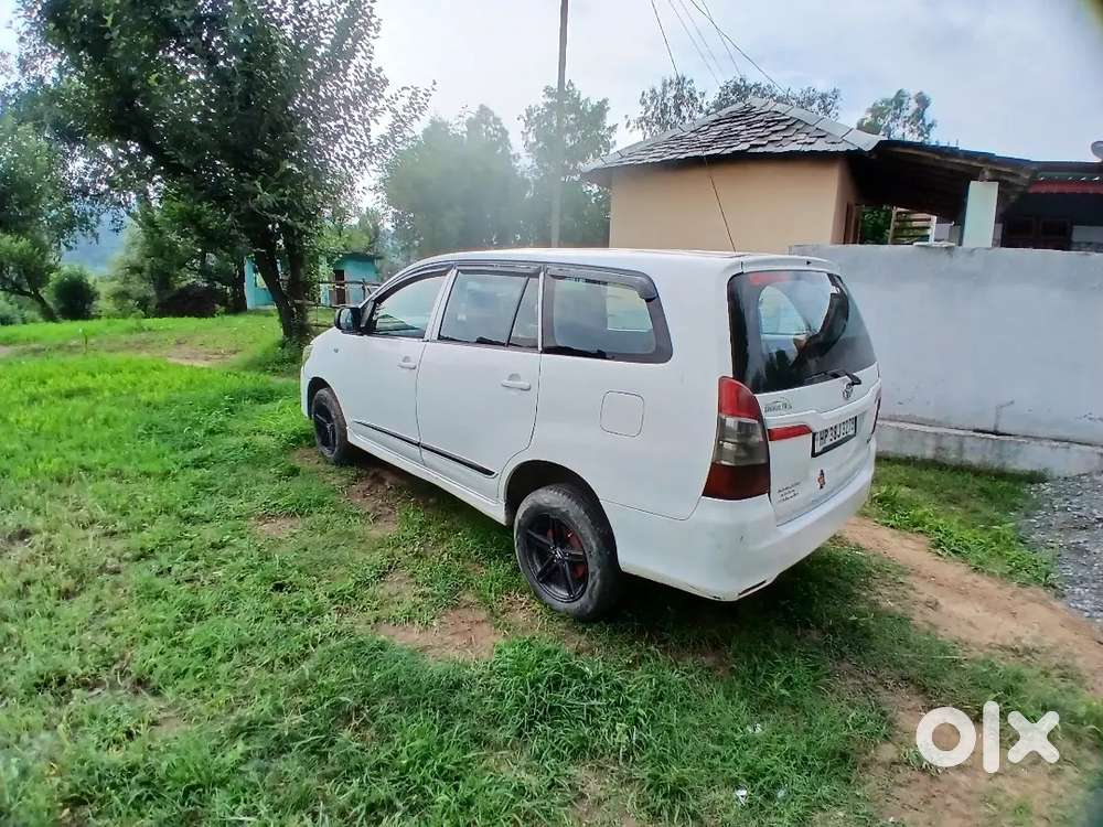 Toyota Innova 2.5g Diesel 2014