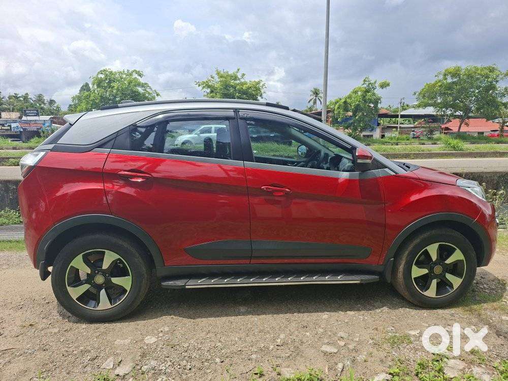 Tata Nexon 1.5 Revotorq Xz Plus Premium Dual Tone, 2017, Diesel