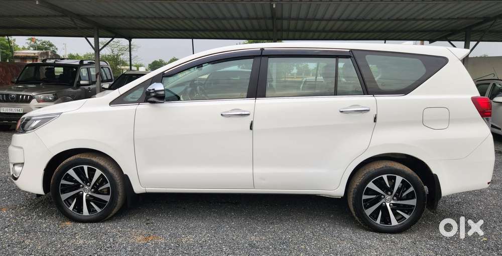 Toyota Innova, 2024, Diesel