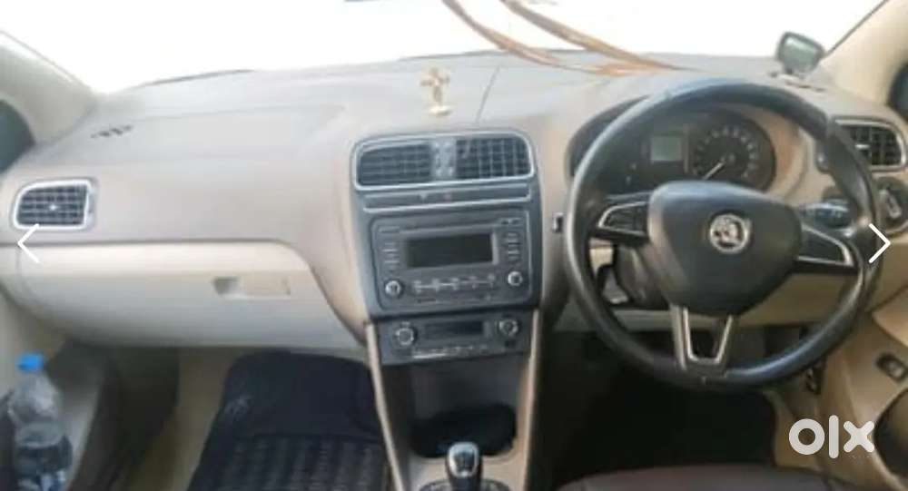 Skoda Rapid Elegance 2013 Petrol