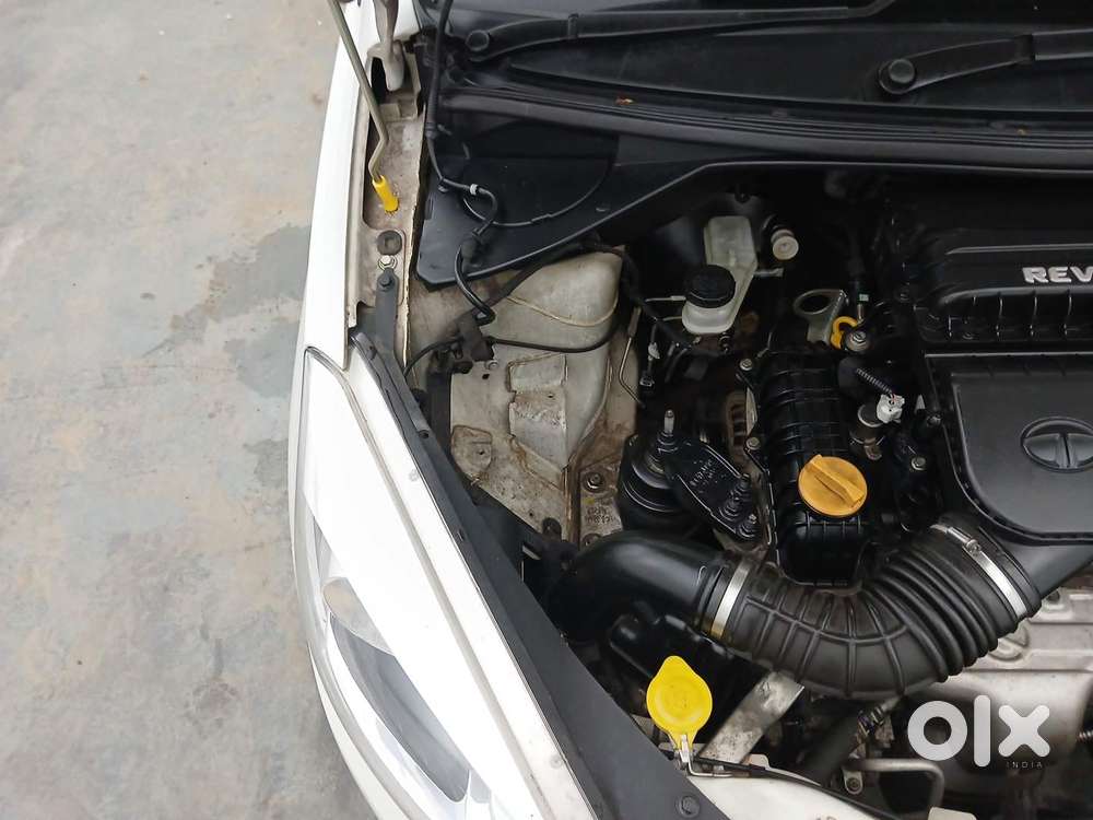 Tata Tiago 1.2 Revotron Xt, 2017, Petrol