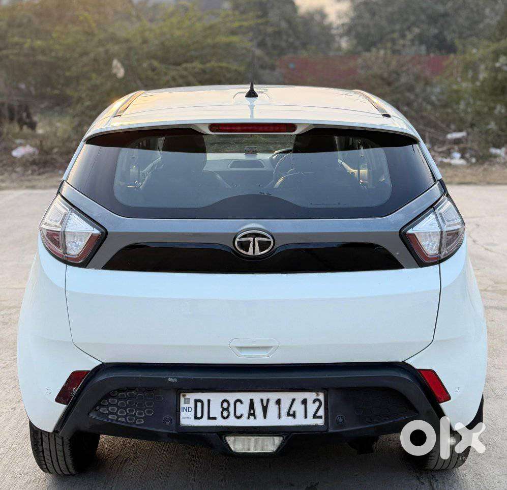 Tata Nexon 1.2 Revotron Xm (s), 2018, Diesel