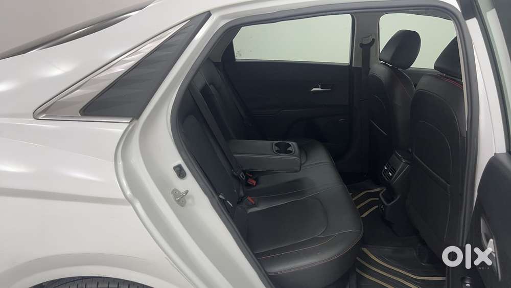 Hyundai Verna 1.5 Sx (o) Turbo Petrol Dct, 2023, Petrol