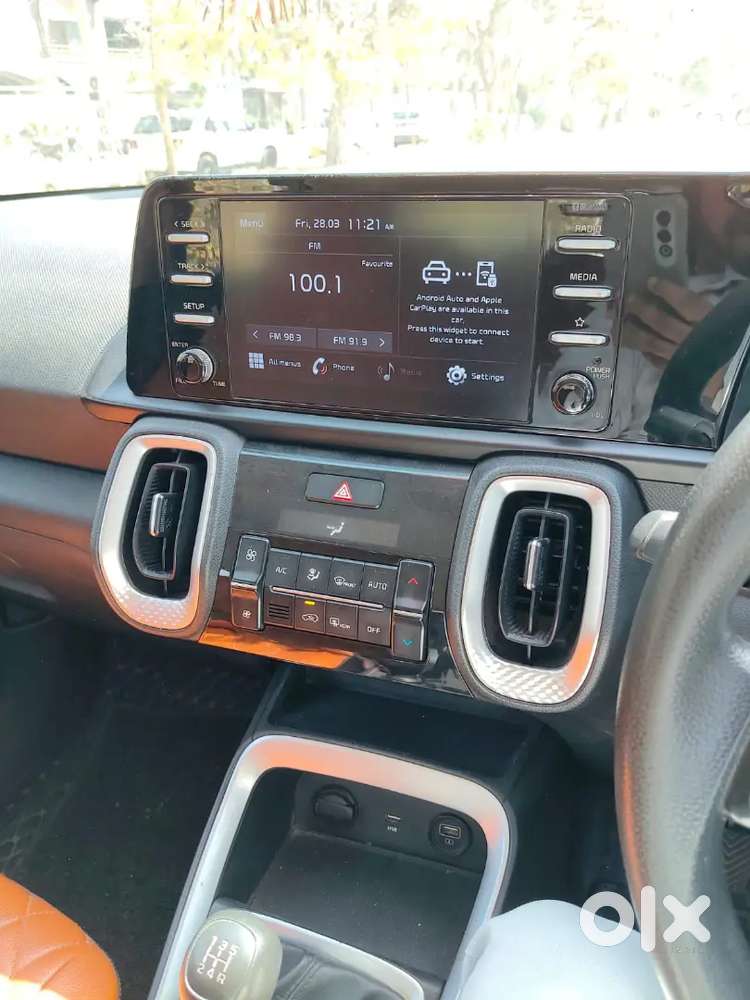 Kia Sonet 2020 Petrol New Condition,well Maintained