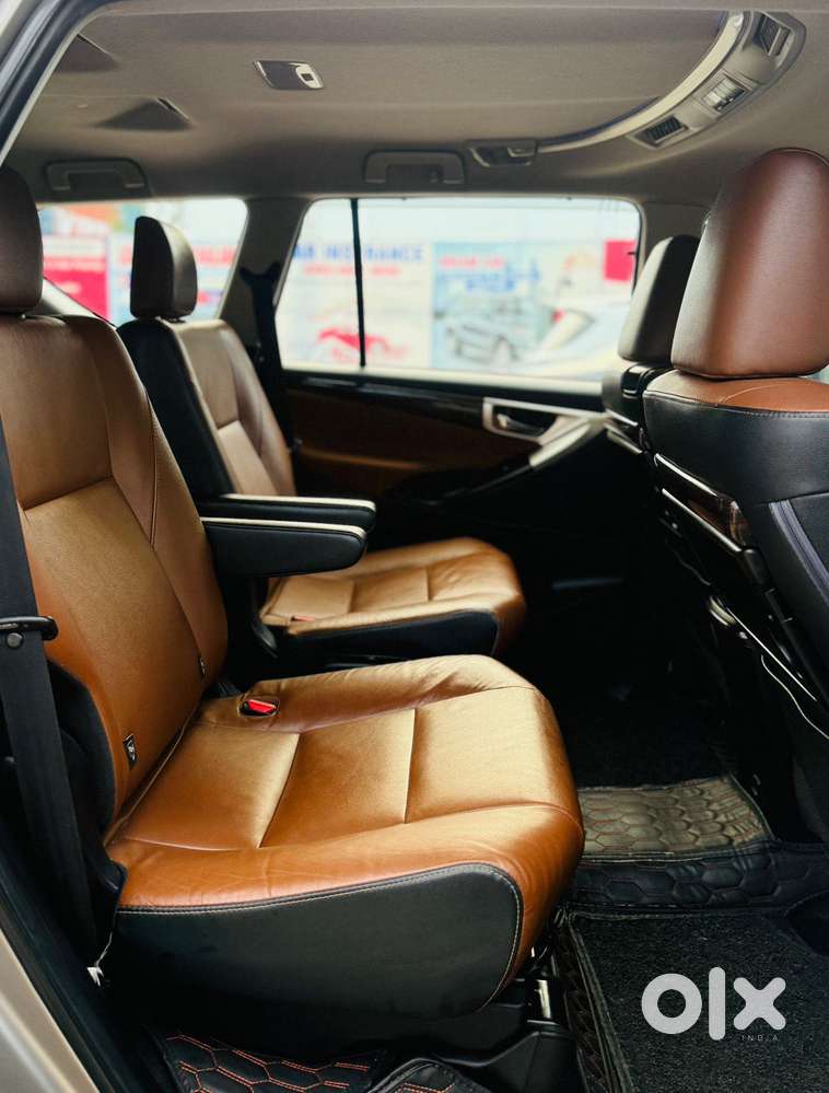 Toyota Innova Crysta 2.8z Automatic, 2018, Diesel