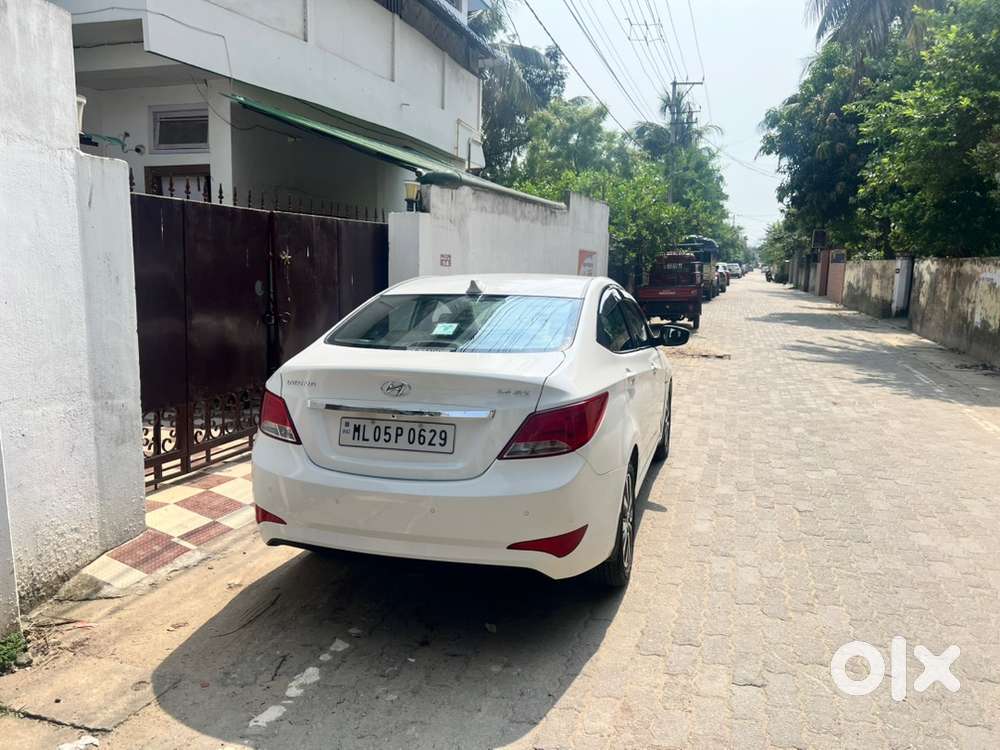 Hyundai Fluidic Verna 2016