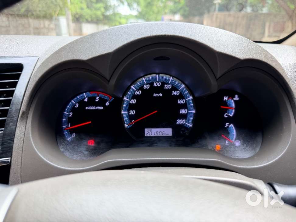 Toyota Fortuner 3.0 Ltd, 2012, Petrol