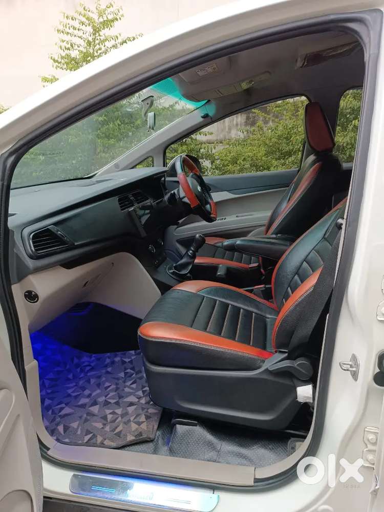 Mahindra Marazzo 2020