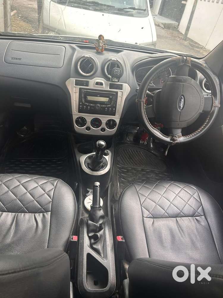 Ford Figo Petrol Manual 2014