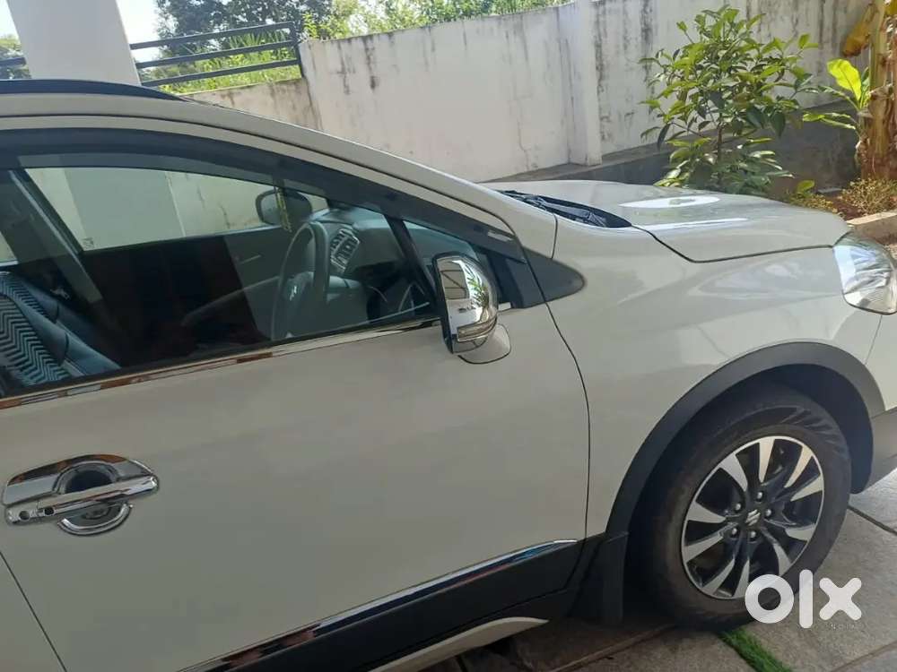 Maruti Suzuki S-cross 1.5 Zeta 2021