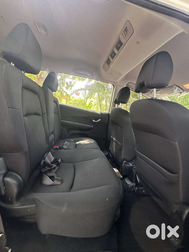 Honda Br-v I-vtec V Mt, 2016, Petrol