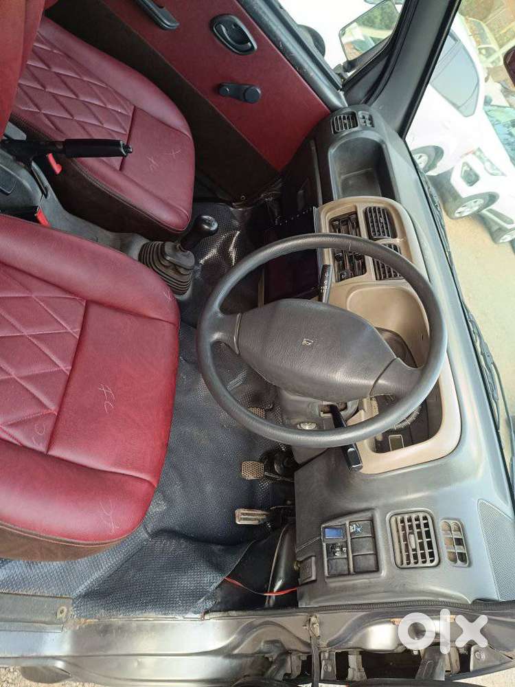 Maruti Suzuki Eeco 5 Seater Ac, 2012, Petrol