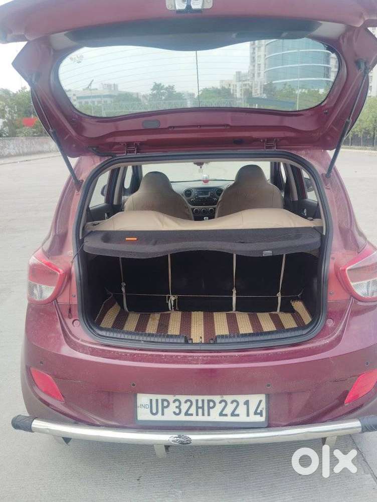 Hyundai Grand I10 Sportz, 2016, Petrol