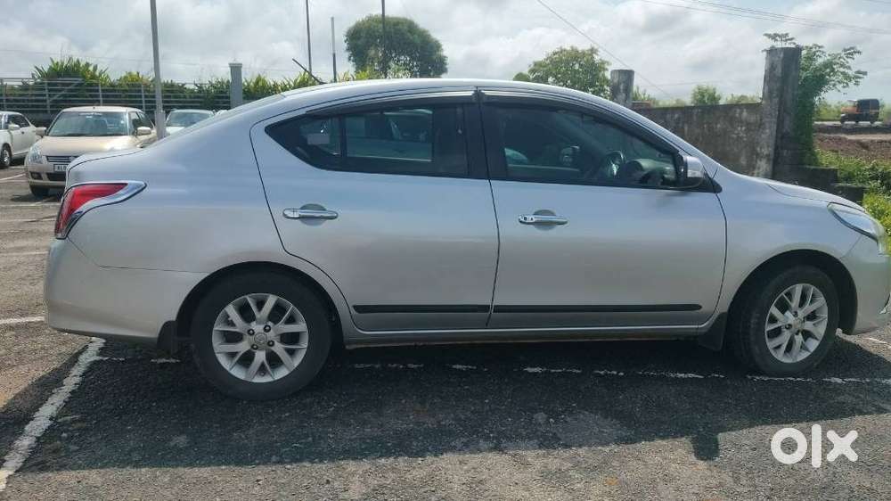 Nissan Sunny, 2017, Petrol