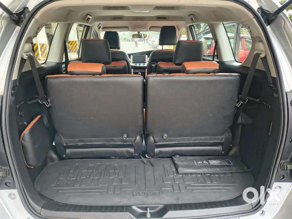 Toyota Innova Crysta 2023 Diesel 109000 Km Driven