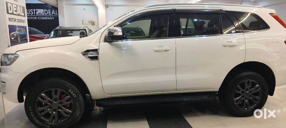Ford Endeavour 3.2 Trend At 4x4, 2016