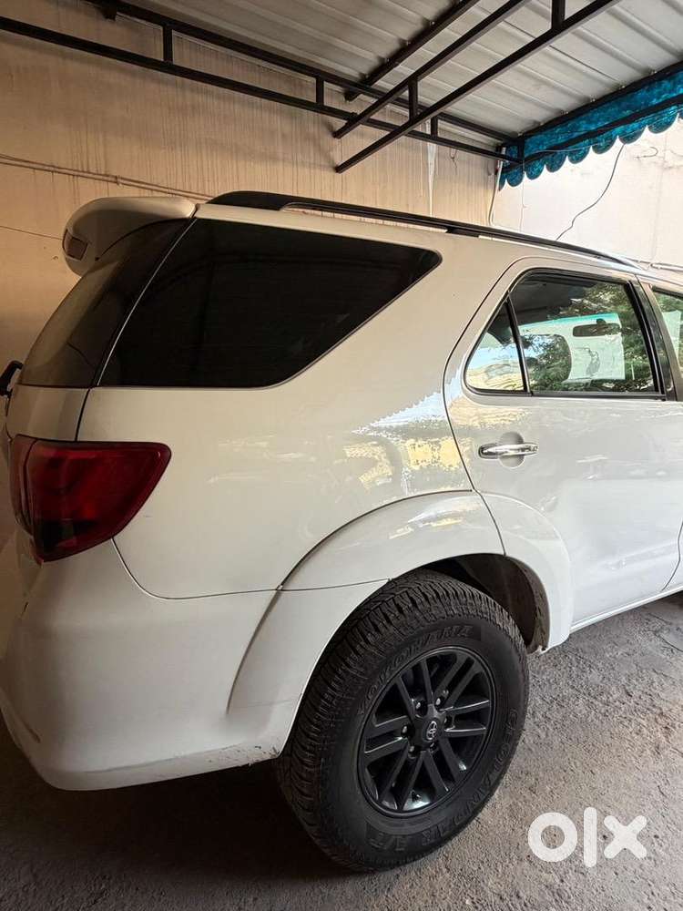 Toyota Fortuner 2012 Diesel Well Maintained