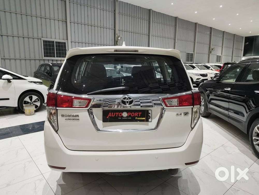 Toyota Innova Crysta 2.8 Zx At, 2017, Diesel