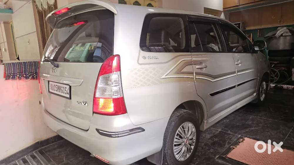 Toyota Innova Diesel 2013 Second Owner