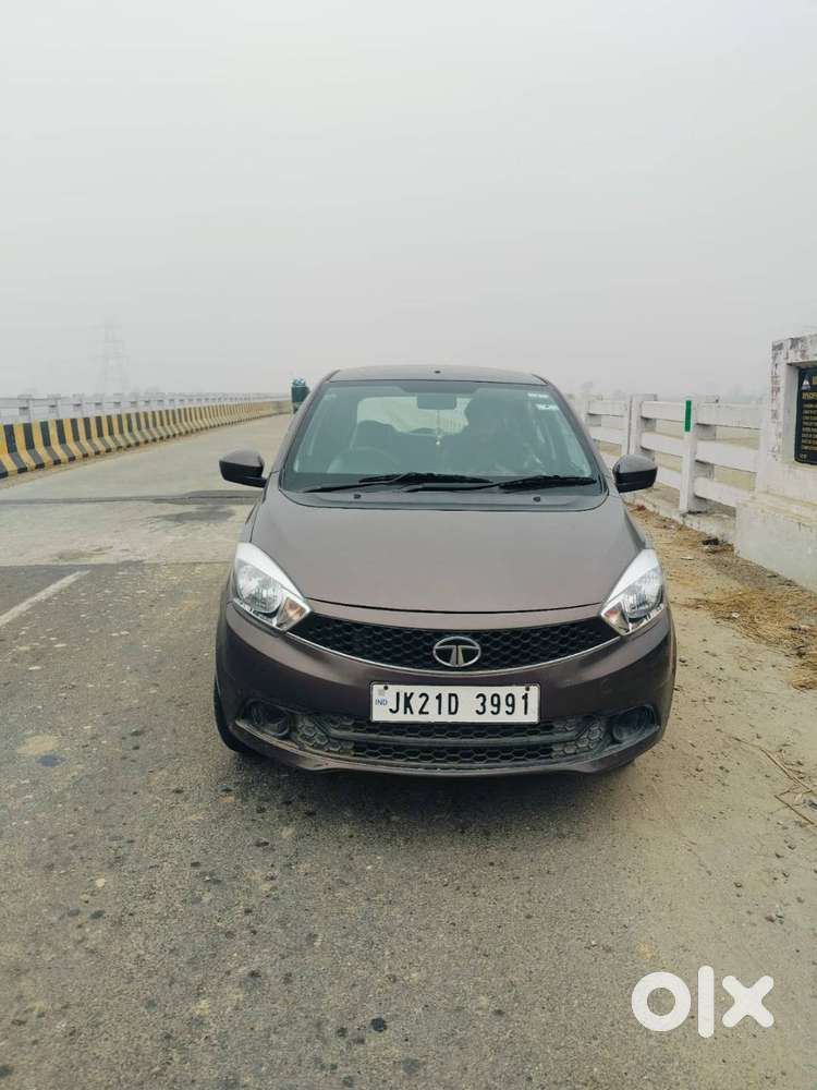 Tata Tiago 2017 Petrol 42500 Km