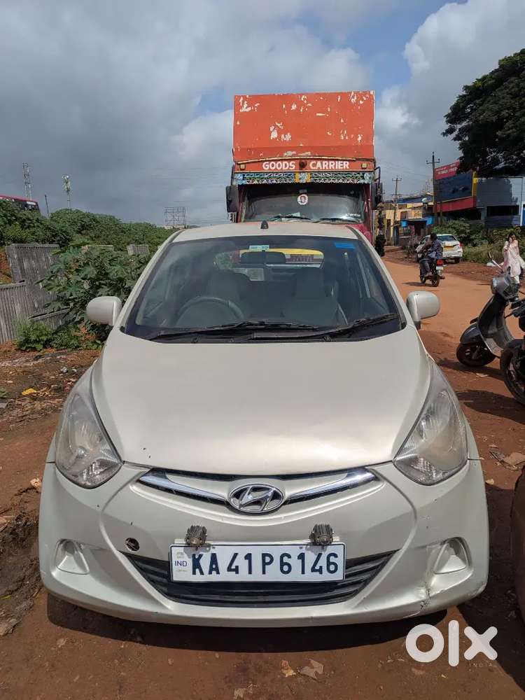 Hyundai Eon Magna + 2012