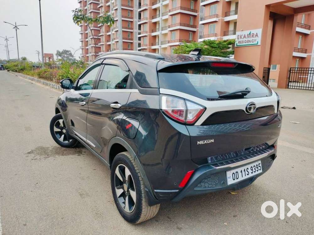 Tata Nexon 1.5 Revotorq Xza Plus (o), 2019, Petrol