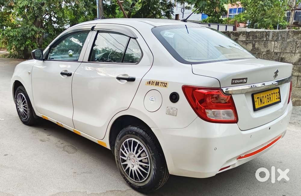 Maruti Suzuki Swift Dzire 1.3 Lxi, 2023, Cng & Hybrids