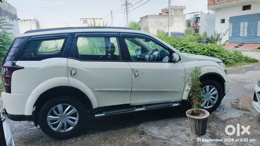 Mahindra Xuv500 Diesel 2015 Variant