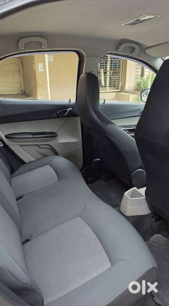 Tata Tiago 1.2 Revotron Xta, 2018, Petrol