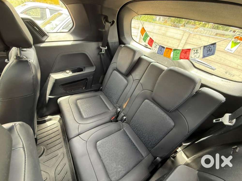 Tata Car Diesel 2023 Automatic 6 Seater