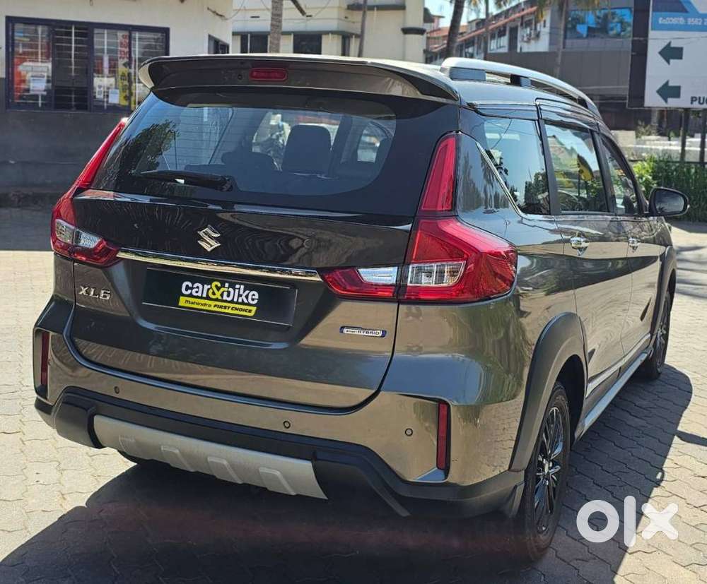 Maruti Suzuki Xl6 Alpha, 2019, Petrol