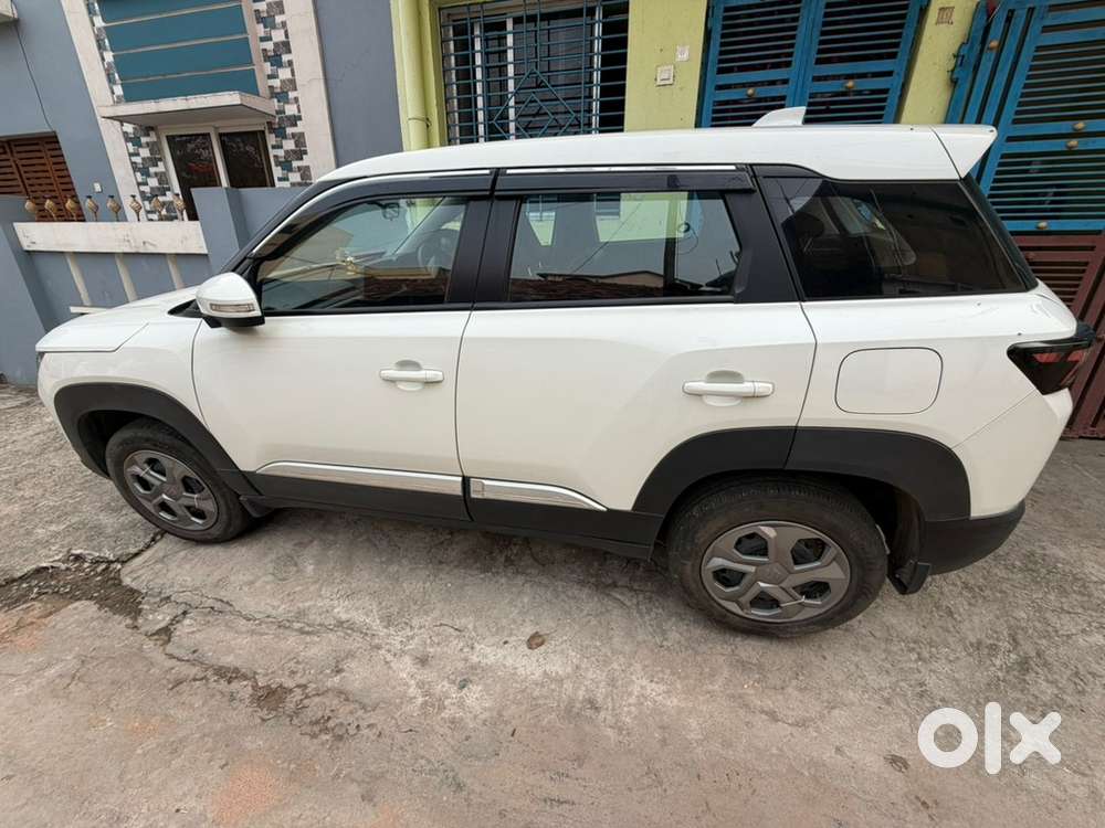 Maruti Suzuki Brezza 2024 Petrol Good Condition