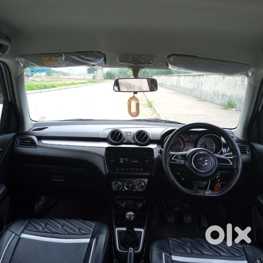 Maruti Suzuki Swift Vxi, 2022, Petrol
