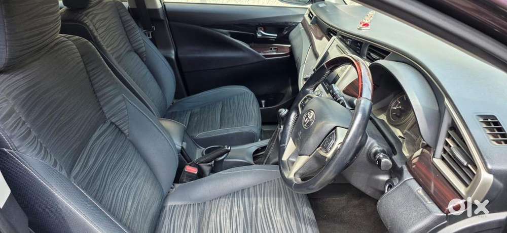 Toyota Innova Crysta 2019 Diesel Well Maintained
