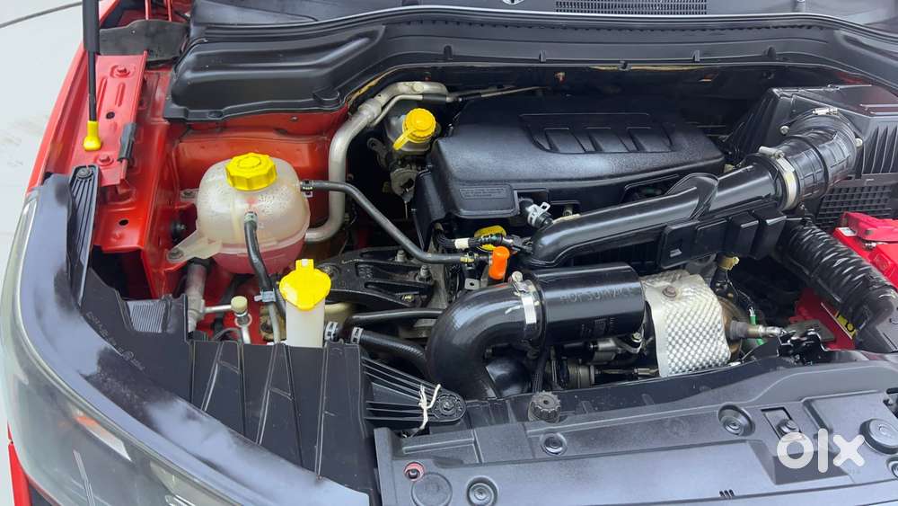 Mahindra Xuv300 W6, 2019, Petrol