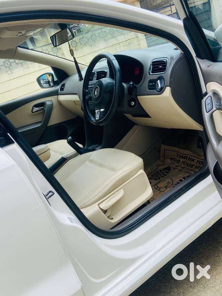 Volkswagen Vento Celeste 1.6 Highline, 2012, Diesel