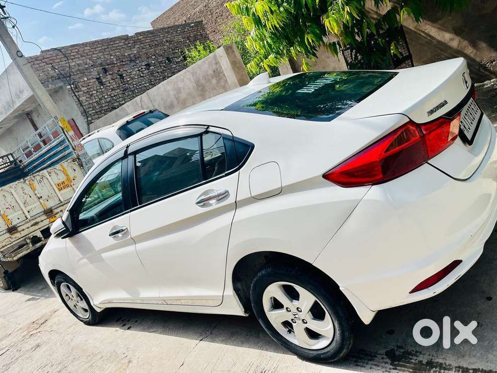 Honda City 2016 Diesel Well Maintained