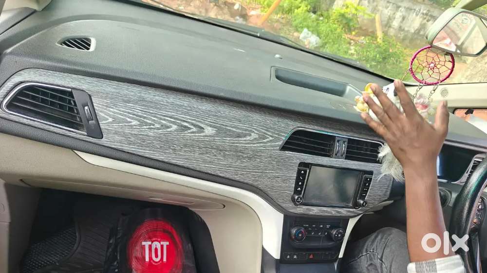 Mahindra Marazzo 1.5 M6 Plus 2018