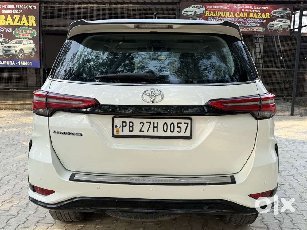 Toyota Fortuner 2.8 Legender 4x4, 2022, Diesel