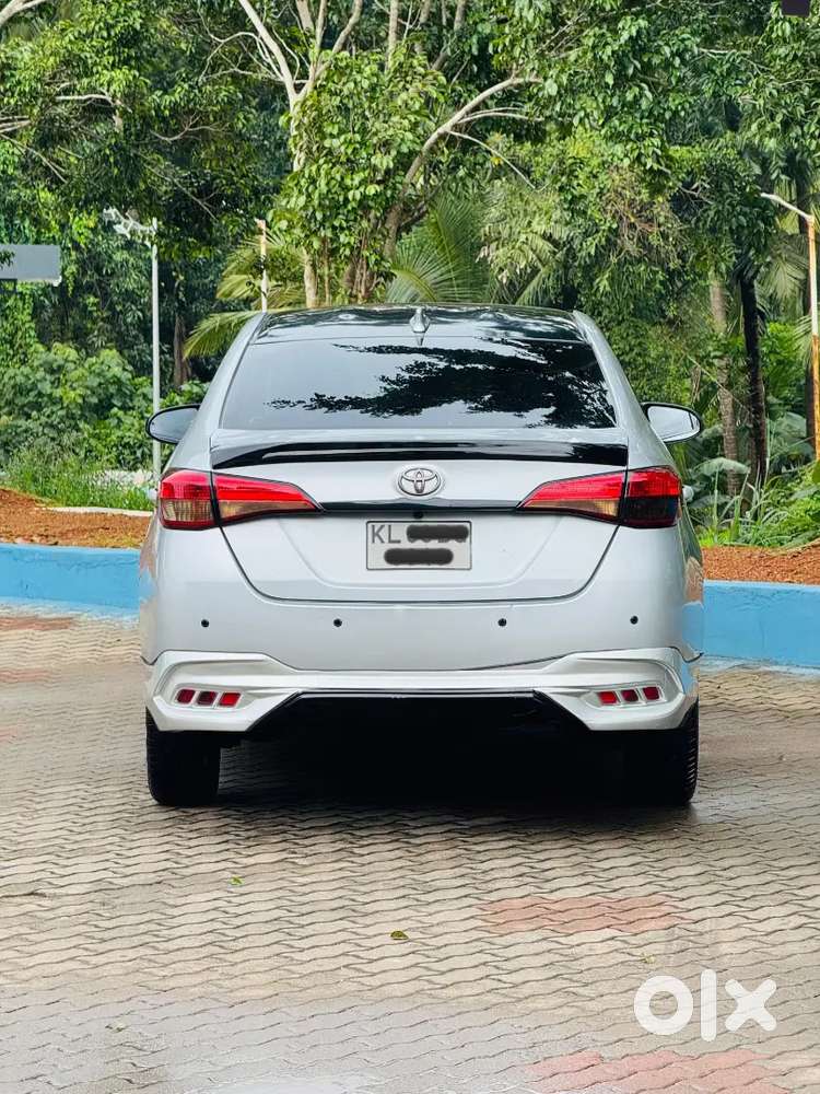 Automatic Toyota Yaris Petrol Well Maintained Car For Sale