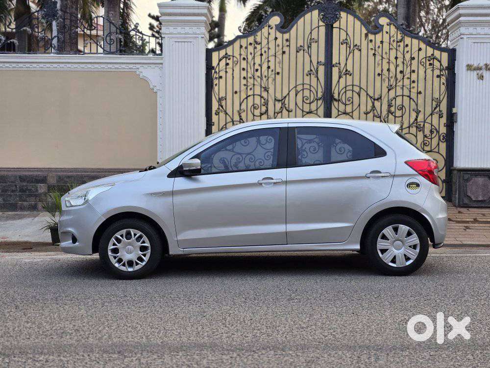 Ford Figo Aspire Trend At Petrol, 2016, Petrol