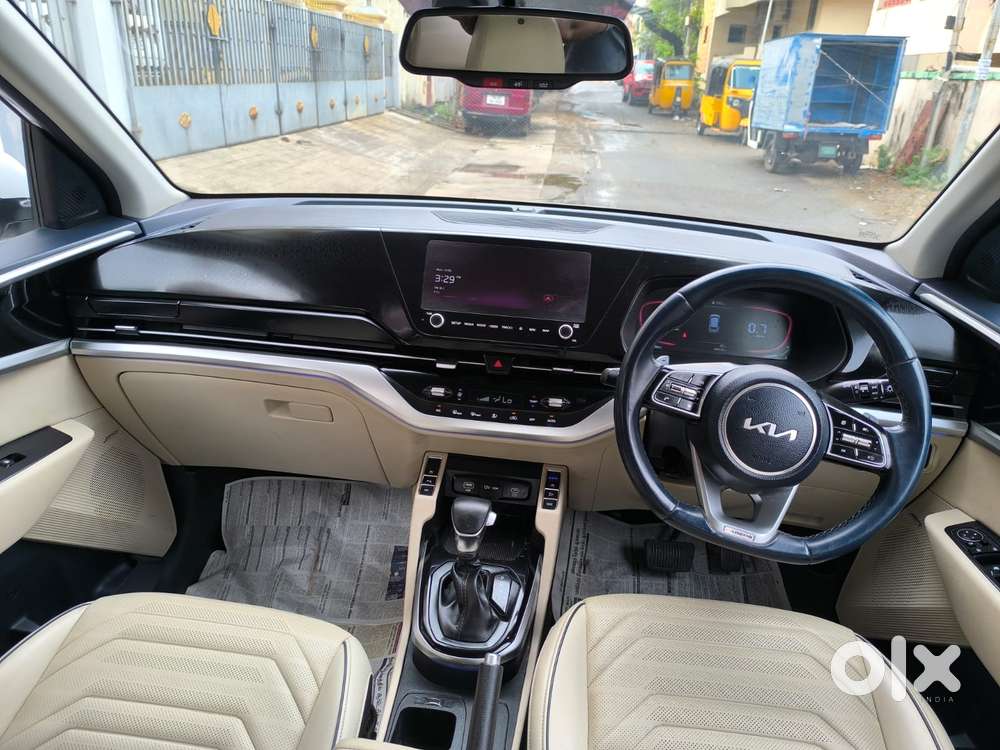 Kia Carens 1.4 Luxury Plus 6 Str, 2022, Diesel