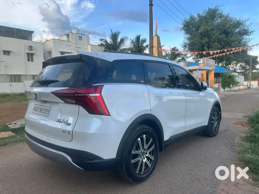 Mahindra Xuv700 Ax7 2023