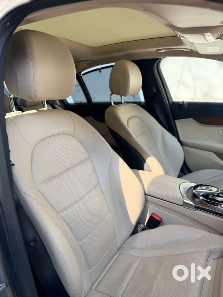 Mercedes-benz C-class 2020