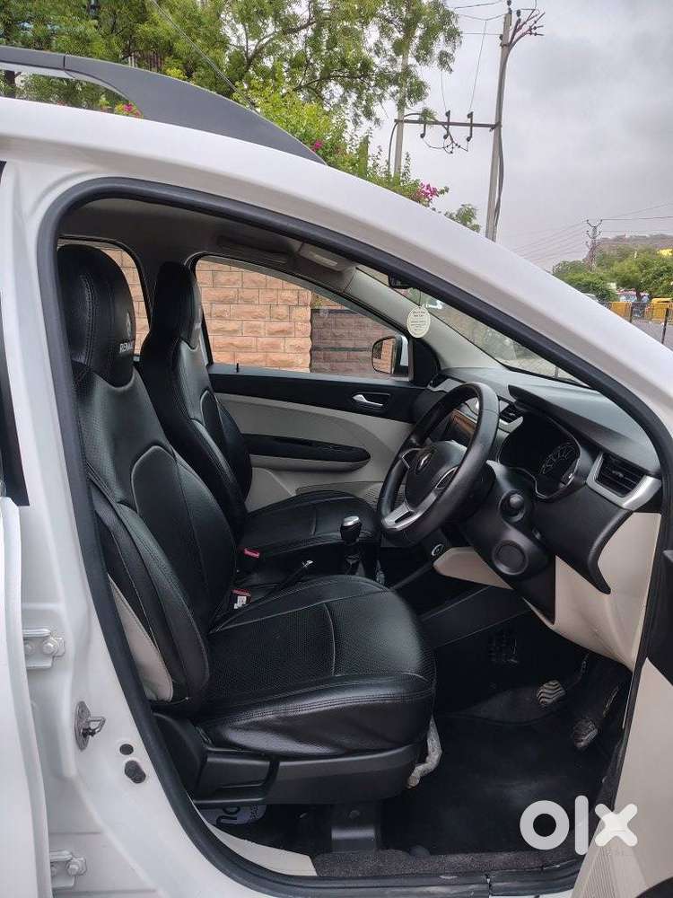 Renault Triber Rxz, 2019, Petrol