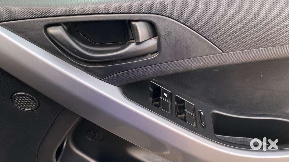 Tata Nexon 1.2 Revotron Xm (s), 2022, Petrol