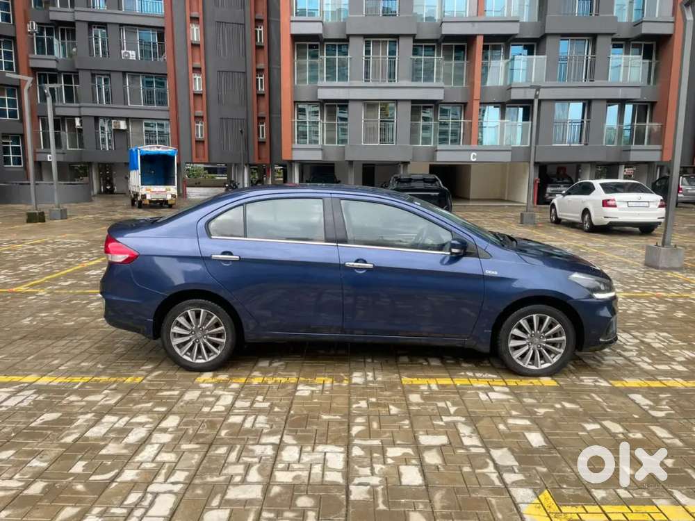 Maruti Suzuki Ciaz Alpha Hybrid 2019