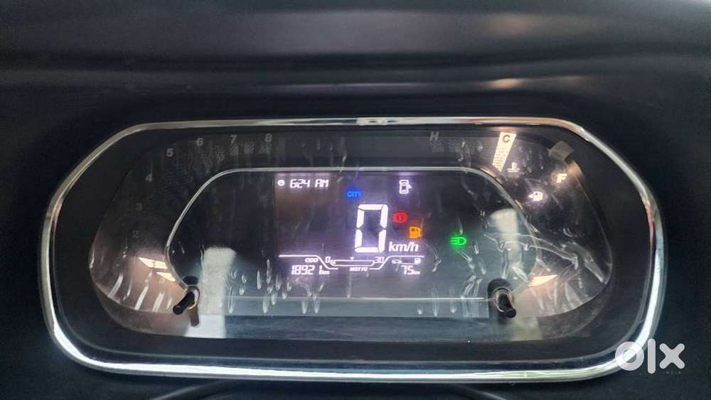 Tata Nexon 1.5 Revotorq Xz Plus, 2022, Petrol