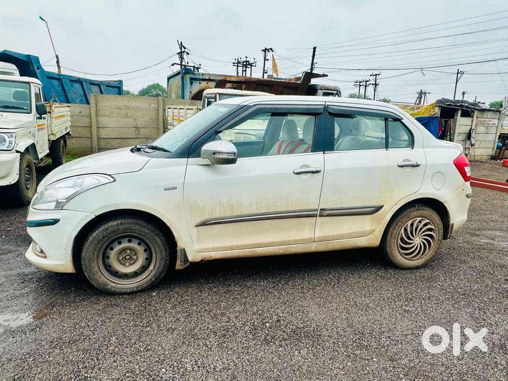 Maruti Suzuki Swift Dzire Vdi Optional, 2015, Diesel